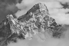 Ama-dablam-BW